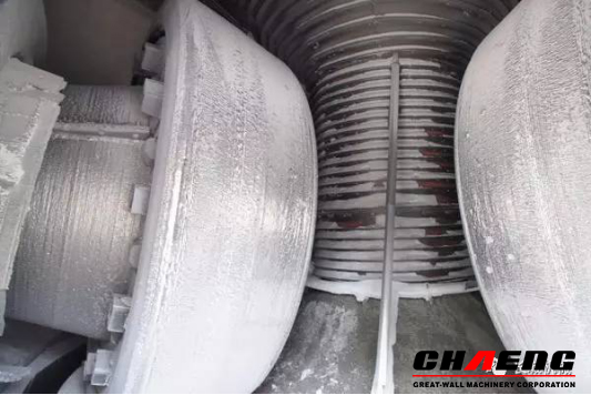 vertical roller mill grinding roller.jpg