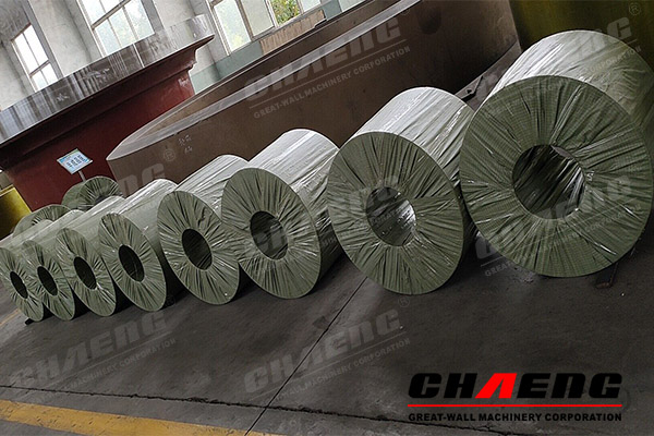 Replacement method of rotary kiln supporting roller